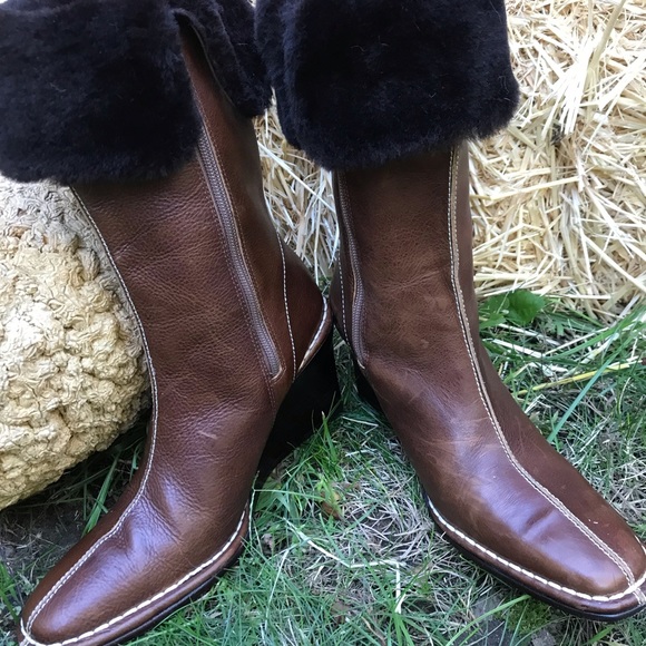 Lauren Ralph Lauren Leather Boots with Faux Fur - Picture 6 of 7